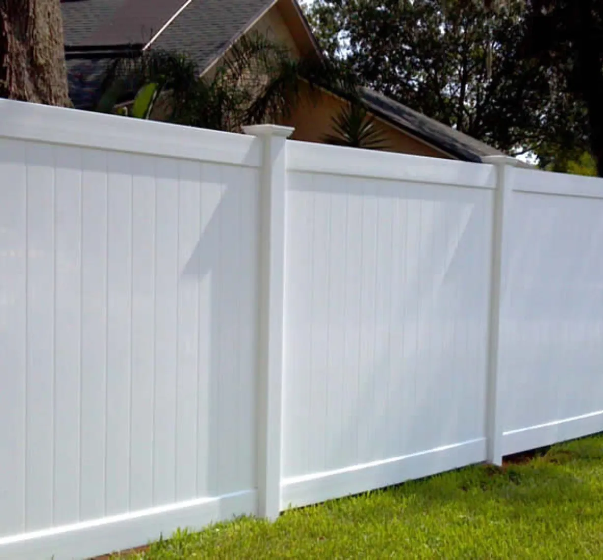 StraightLine Fence photo 2